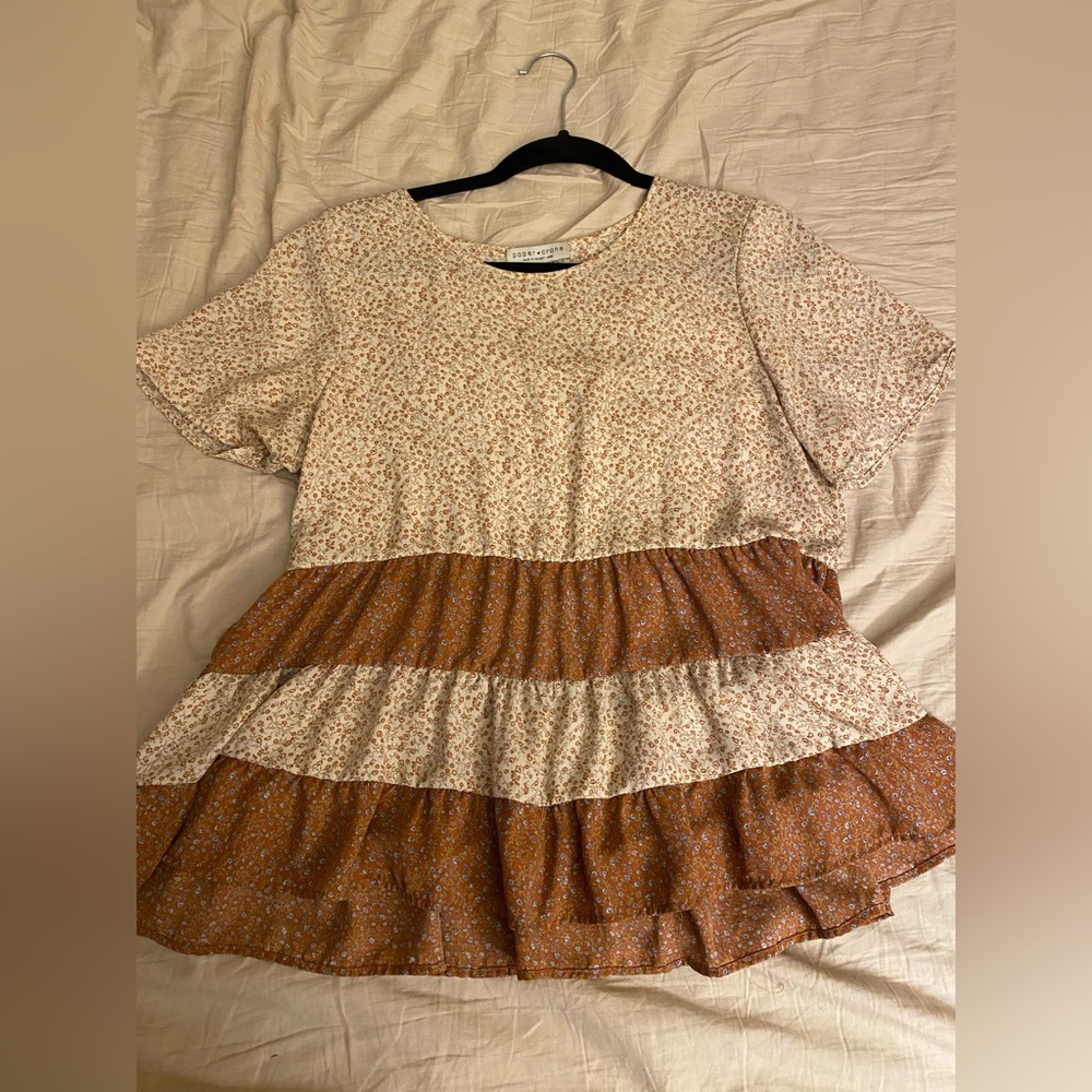 PAPER CRANE PLEATED TOP
